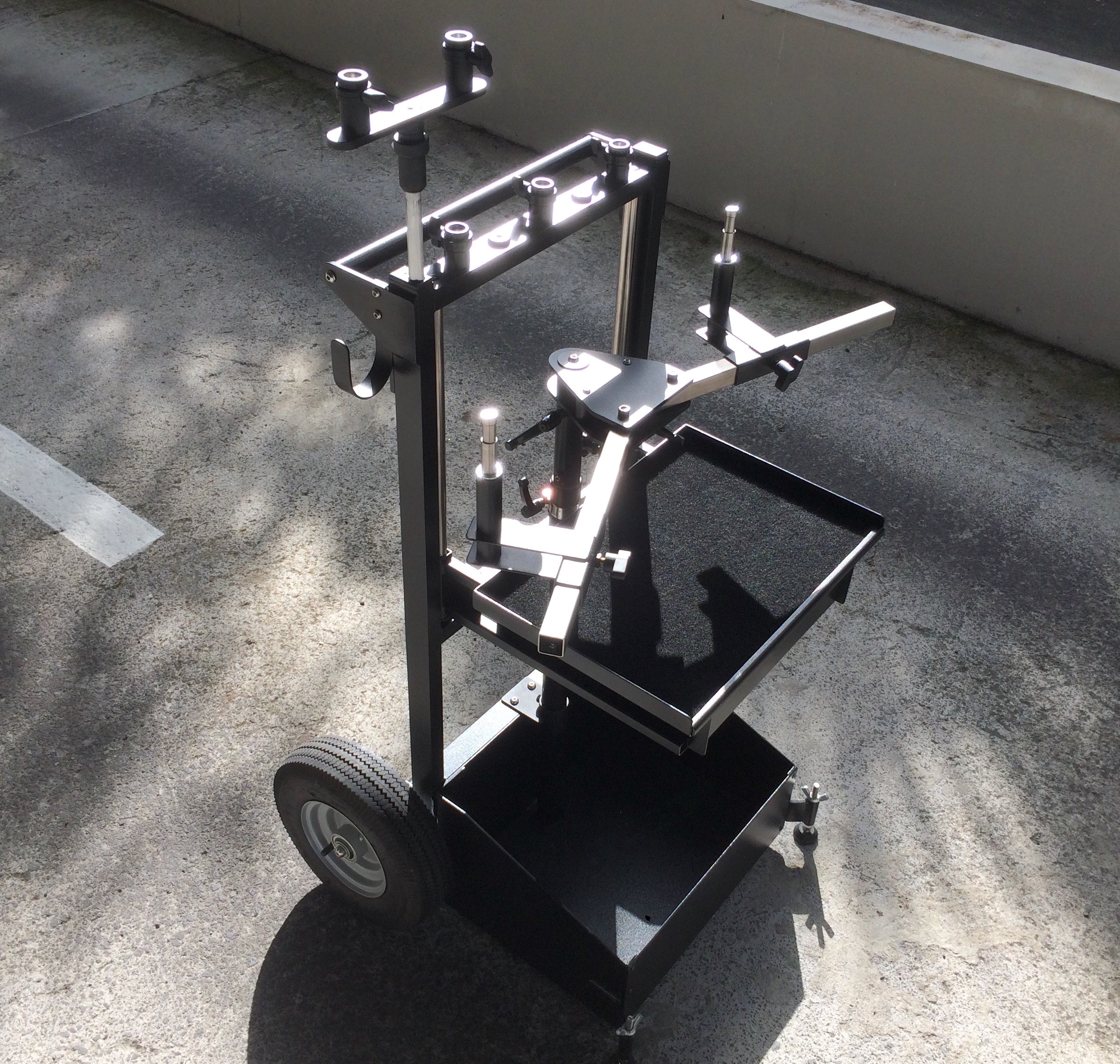 VIDEO VILLAGE TROLLEY